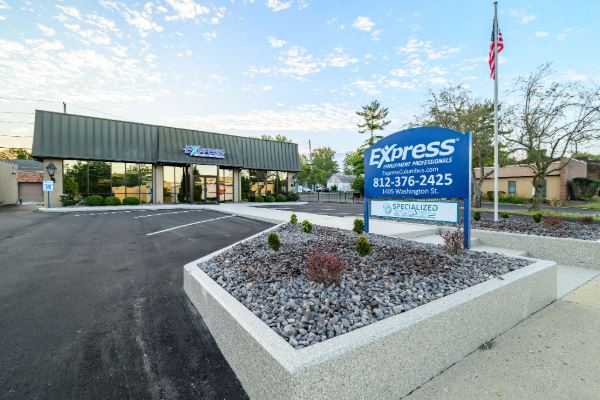 Exterior of Express Columbus office